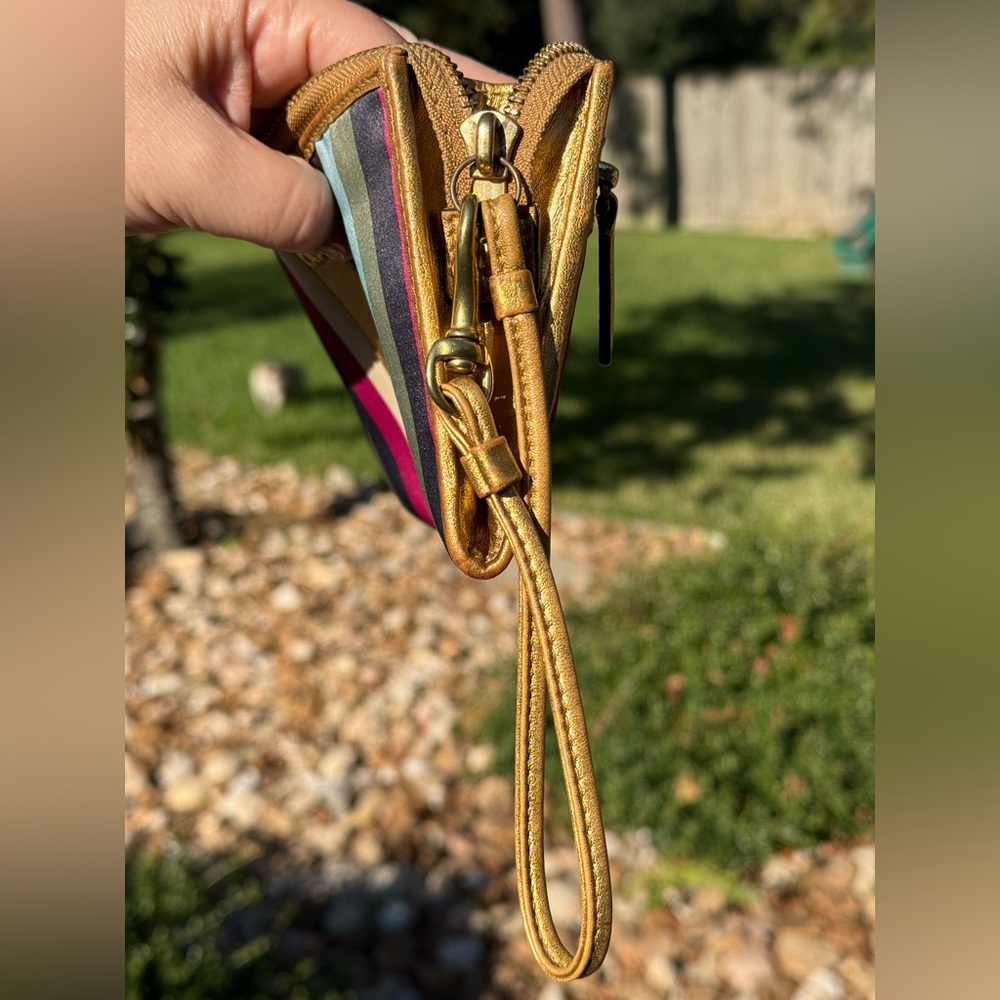 COACH Julia Multicolor Legacy striped zip around wristlet Gold Colorful 7”x4”EUC - Picture 6 of 16